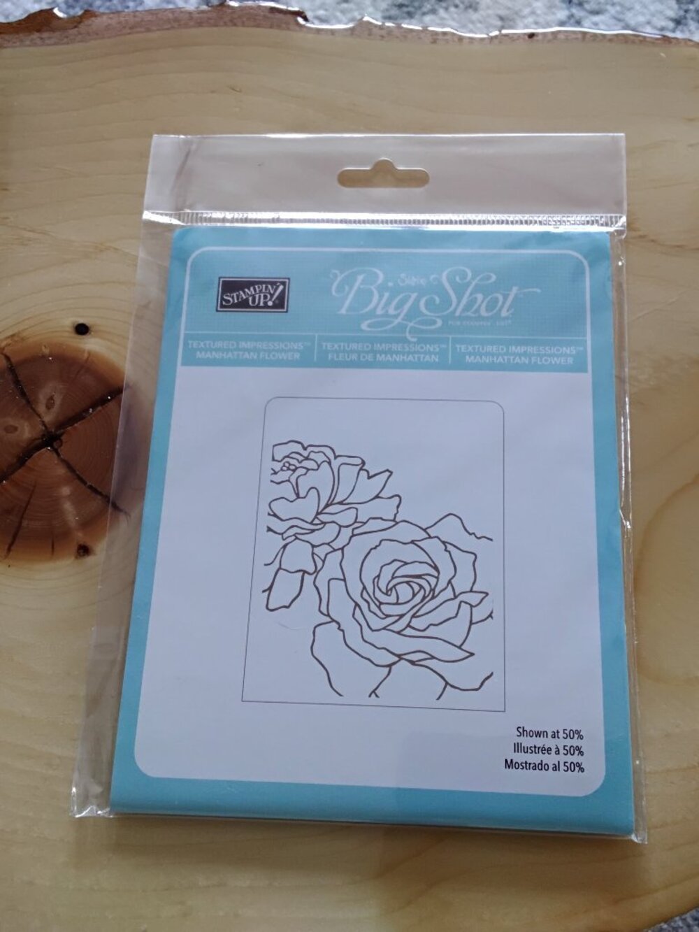NEW Stampin' Up! Manhattan Flower Roses Embossing Folder Sizzix Floral-114517